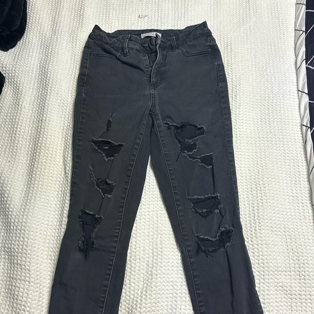 So ripped jeans